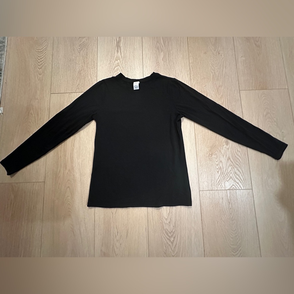 Essential Small & Stretchy Black Long Sleeve Top 95% Cotton 5% Spandex ⭐️👌🏼